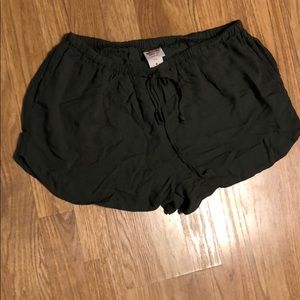 Green shorts, size medium